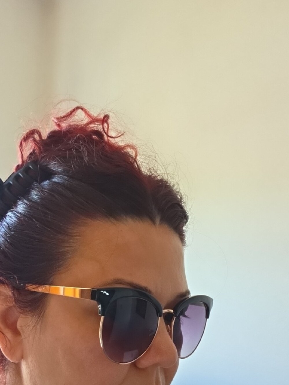 Quay Australia Cherry Sunglasses With Pouch